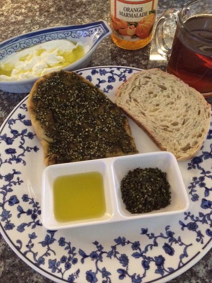 عجينة المناقيش بدون خميرة