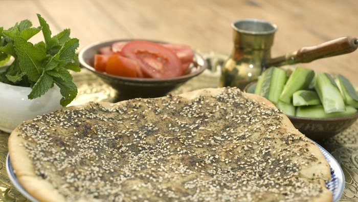 طريقة عمل المناقيش ناديه السيد