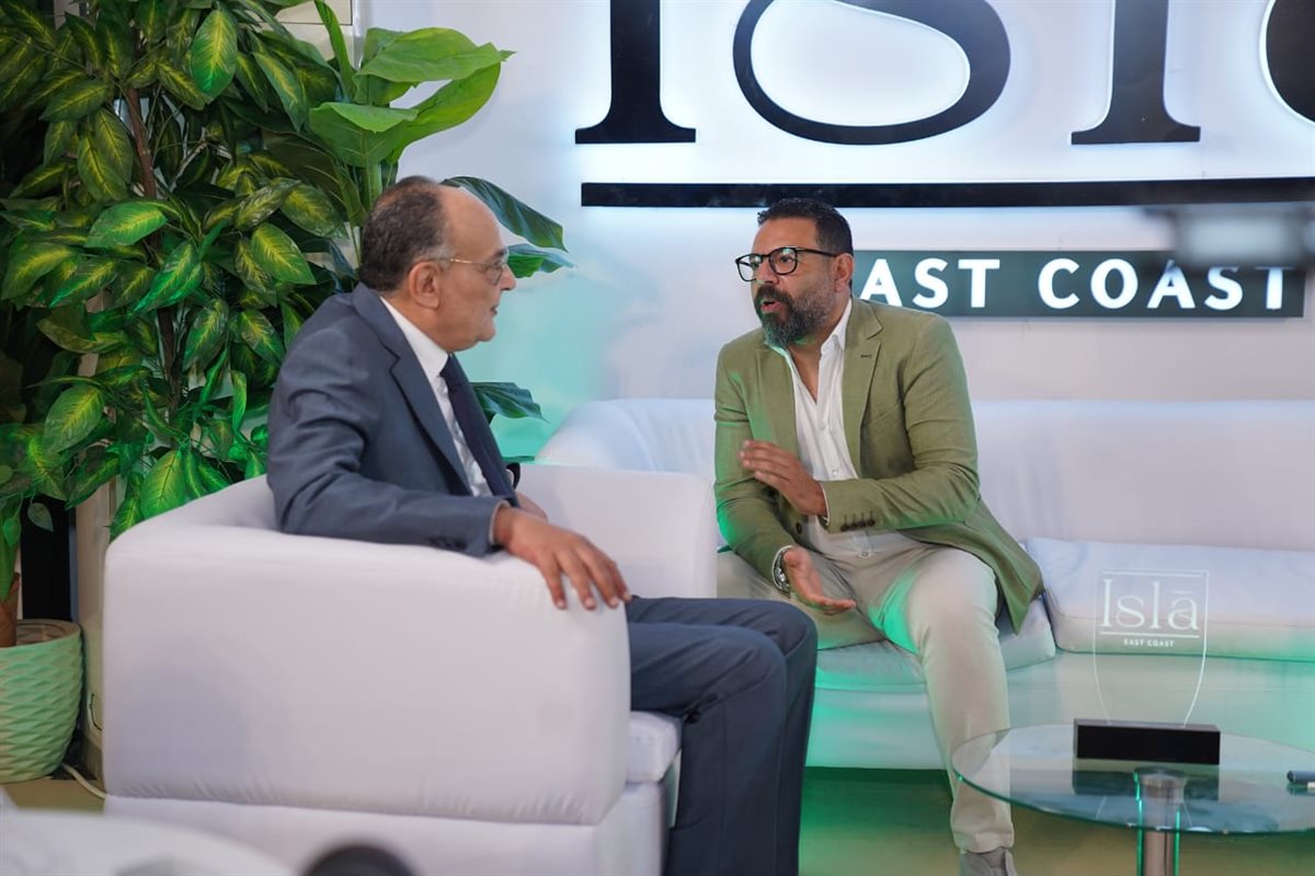 مسؤولي شركة دلتا كابيتال للتطوير العمراني