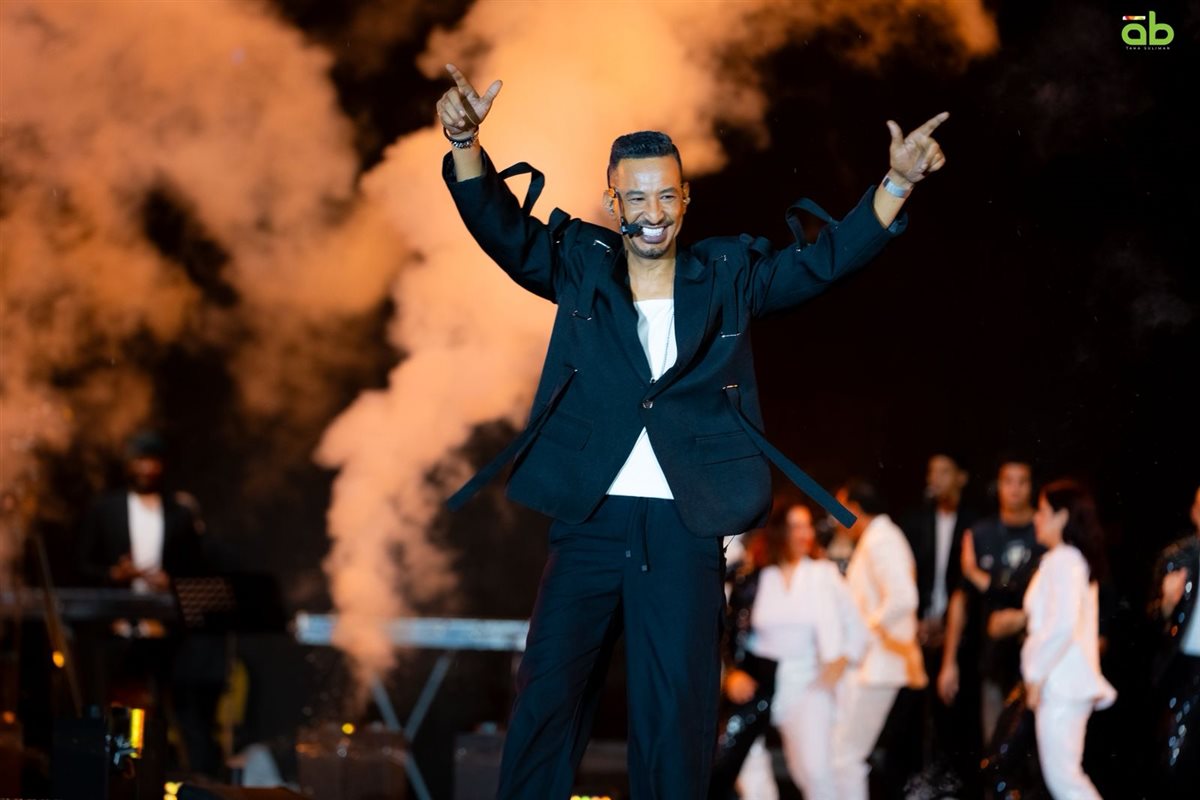 المطرب السوداني طه سليمان يرفع شعار كامل العدد في حفلة الأخير بالقاهرة ويحضر لأكثر من مفاجأة أخرى