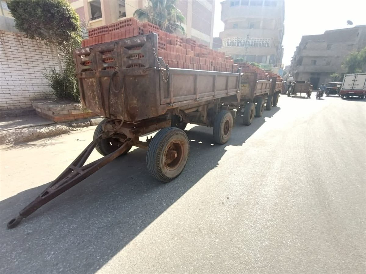 الجرار الزراعي أثناء ضبطه في بيلا