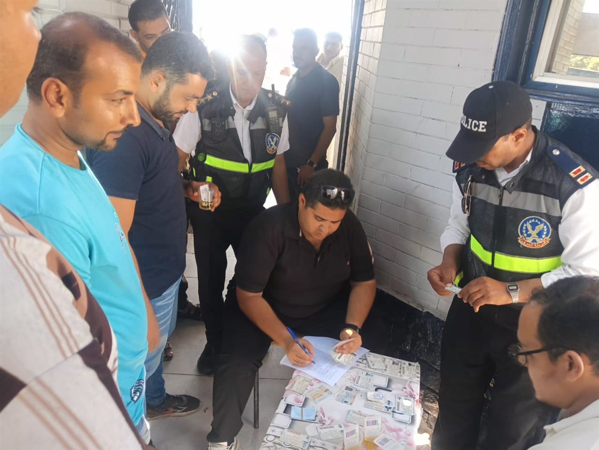 جانب من الحملات 