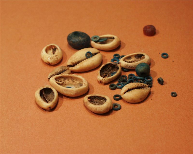 قلادة من عصر نباتا