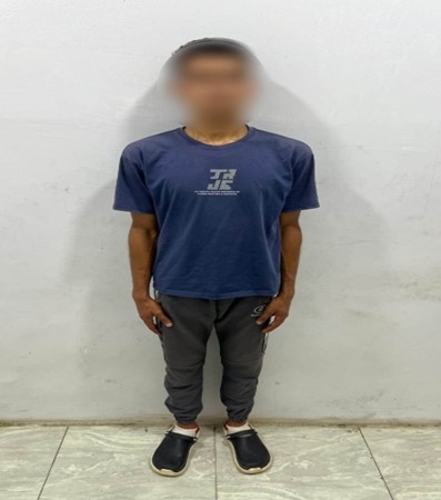 <strong>ضبط طالب قاد دراجته عكس الإتجاه</strong>