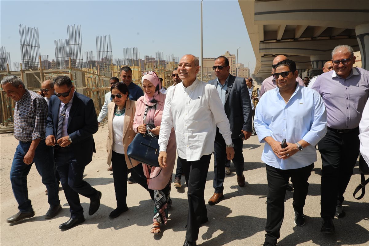 محافظ القاهرة يتفقد مدينة الأمل