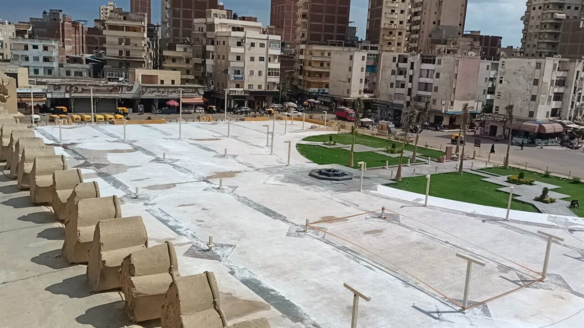 وزير الأوقاف ومفتي الجمهورية يفتتحان  مشروع تطوير ساحة مسجد سيدي إبراهيم الدسوقي بكفر الشيخ بالتعاون مع وزارة الثقافة