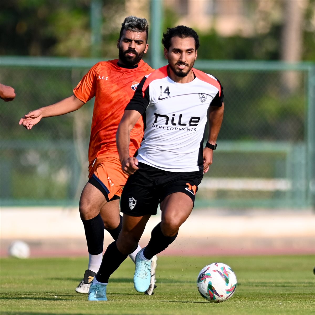 <strong>صور من مباراة الزمالك والشمس الودية </strong>