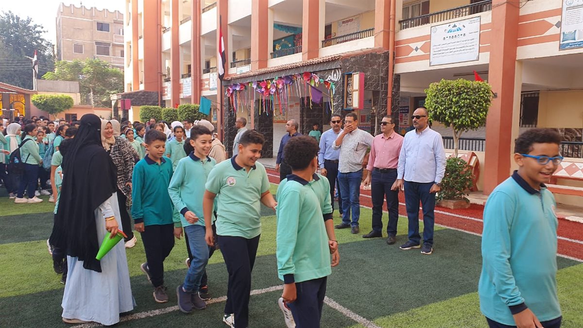 متى تبدأ الدراسة 2025-2026؟.. تفاصيل الخريطة الزمنية للعام الدراسي الجديد