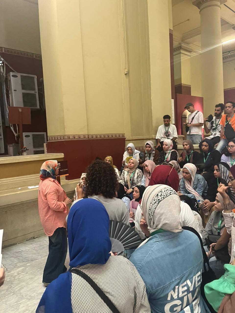 المتحف المصري بالتحرير ينظم تدريبي صيفي لطلاب كليات الآثار