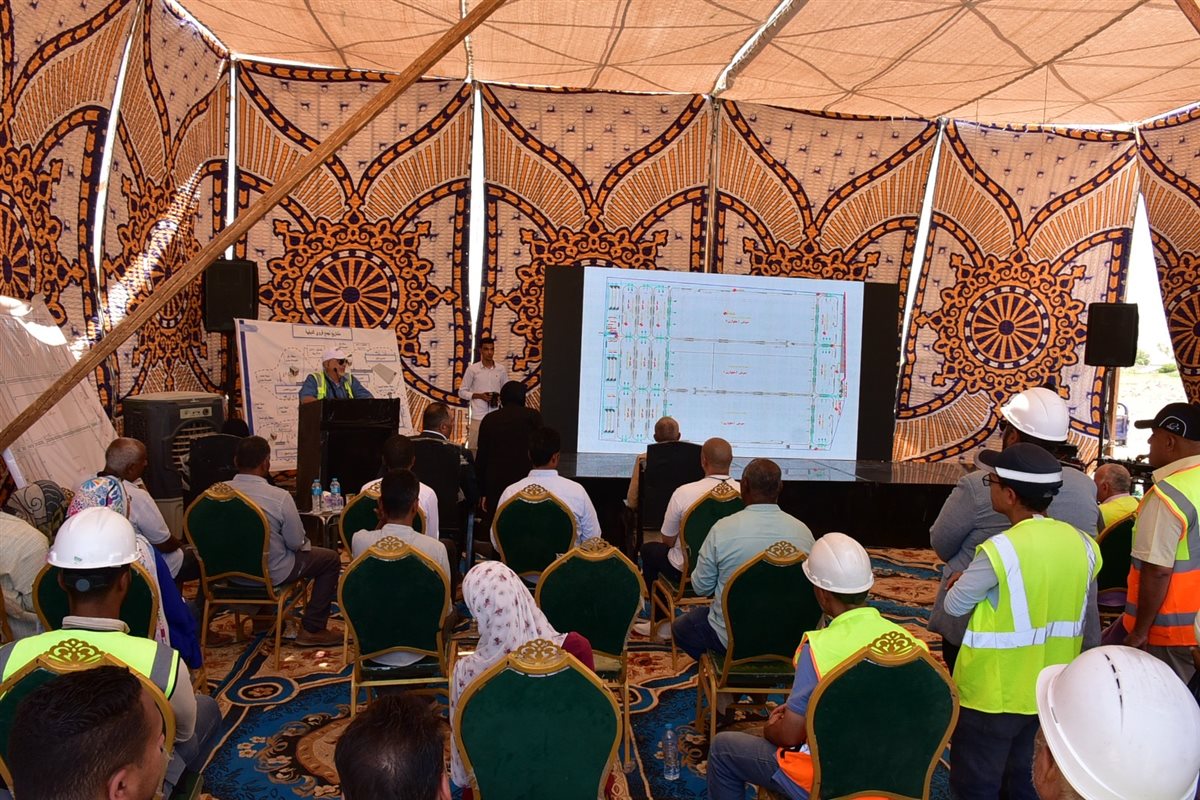 محافظ الأقصر يتفقد مشروعات بالطود 