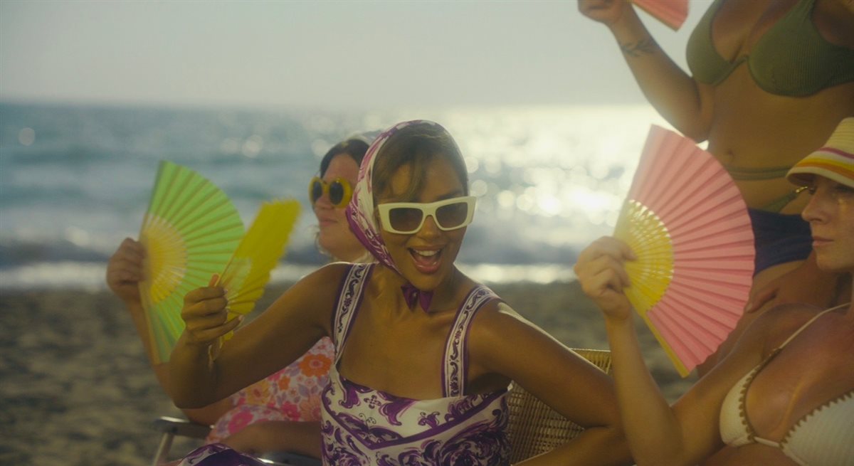 الفنانة بلقيس