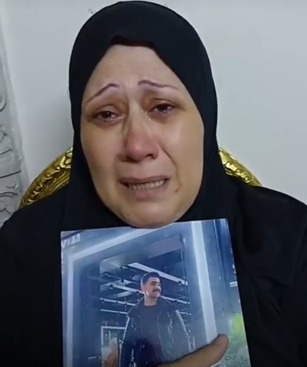 والدة الضحية 