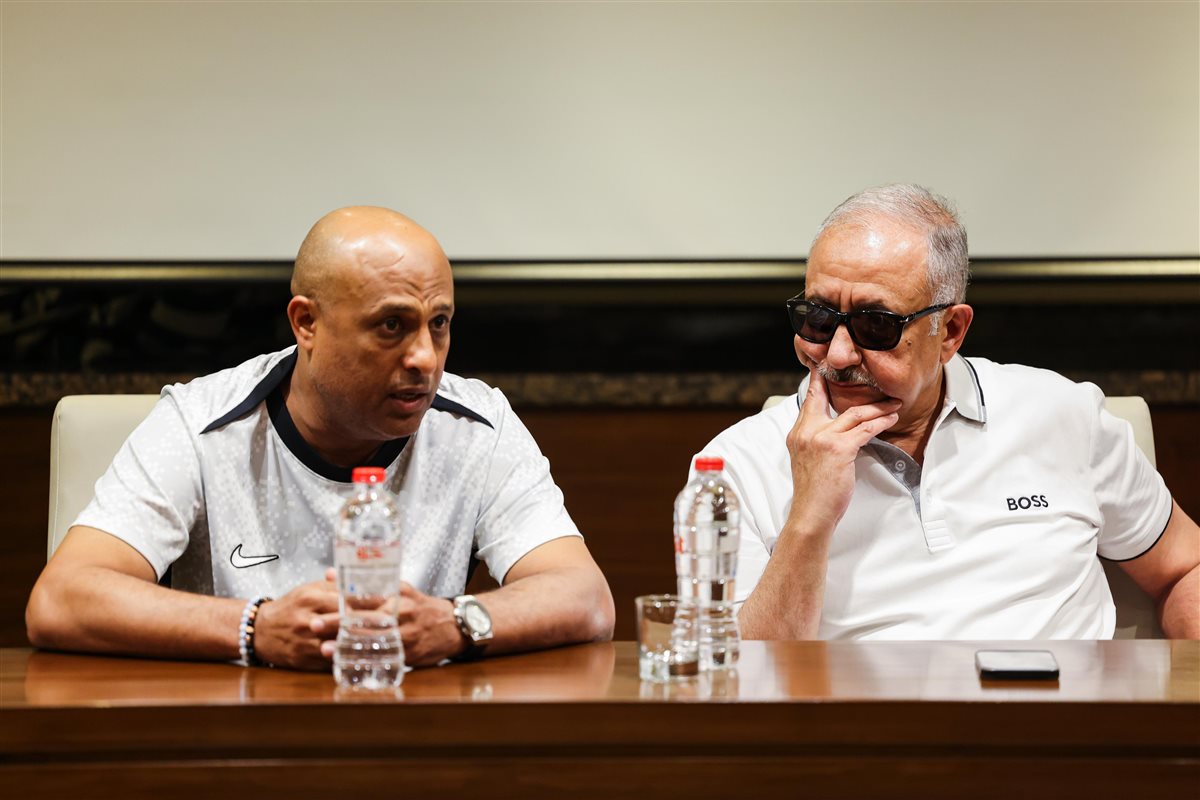 أشرف نصار - طارق مصطفى 