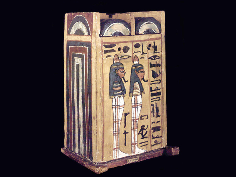 تحفة جنائزية من دير المدينة تُعرض في مدريد