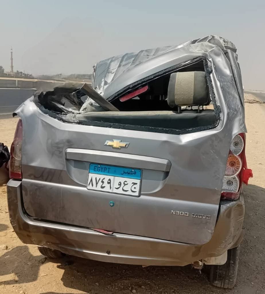 انقلاب سيارة ميني ميكروباص