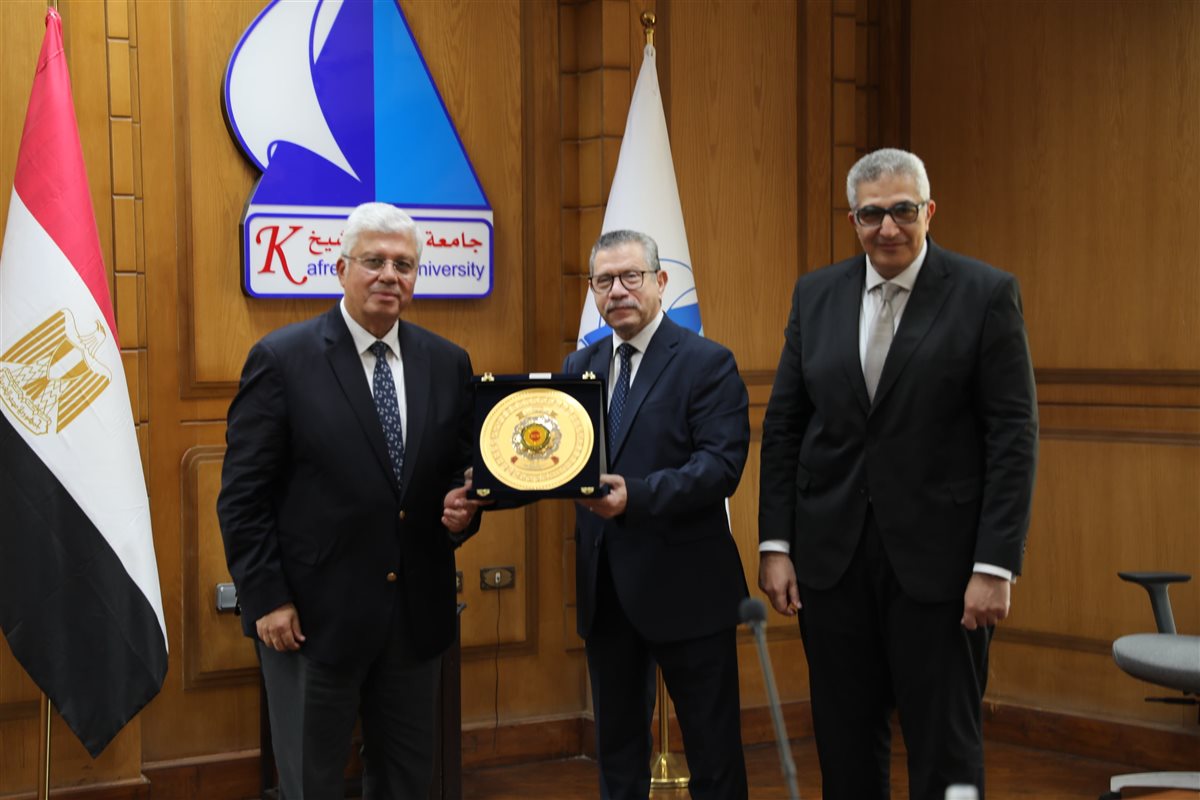 جانب من التكريم