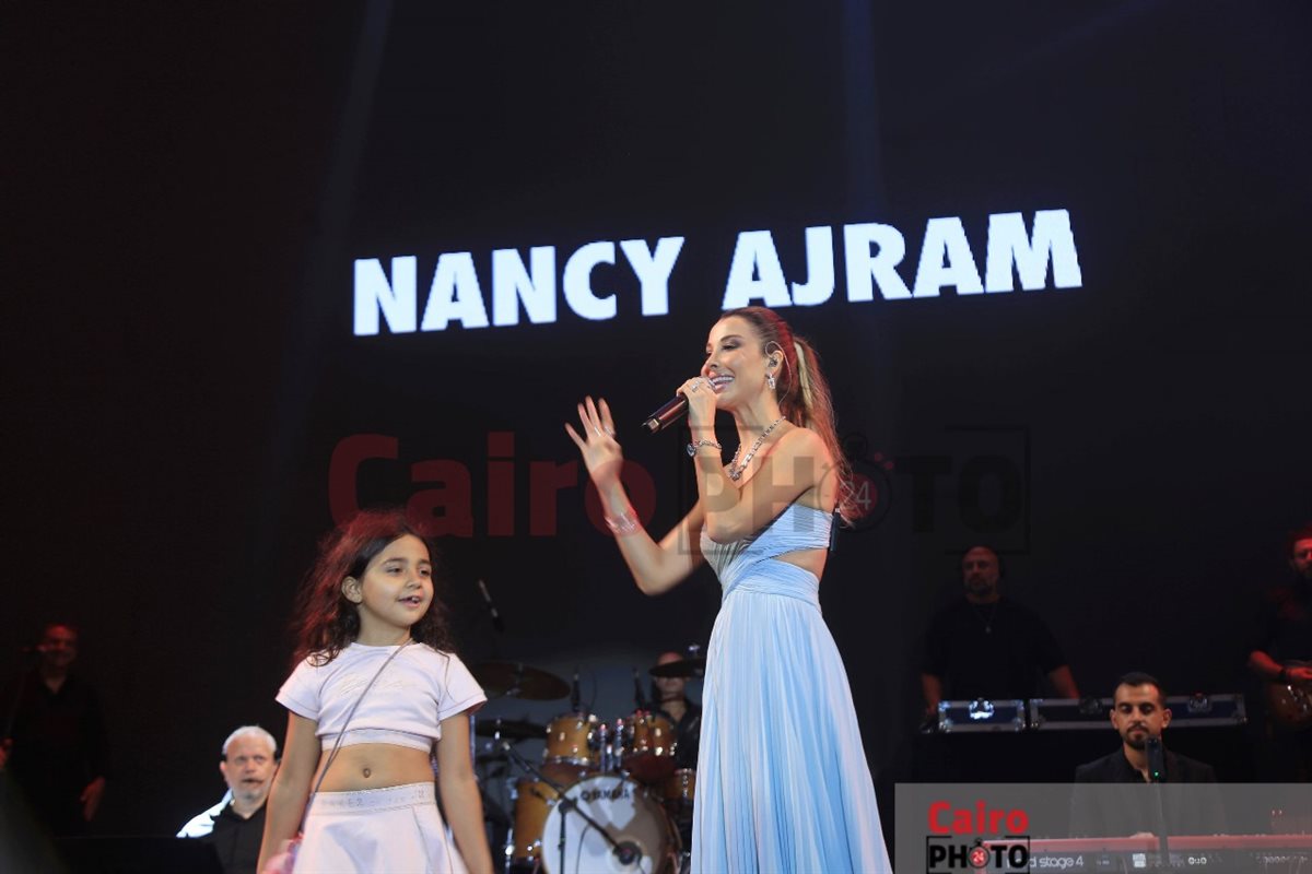 نانسي عجرم تشعل  الليلة الرابعة لمهرجان مراسي 