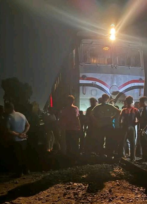 اصطدام قطار بخط المناشي بجرار زراعي بالبحيرة