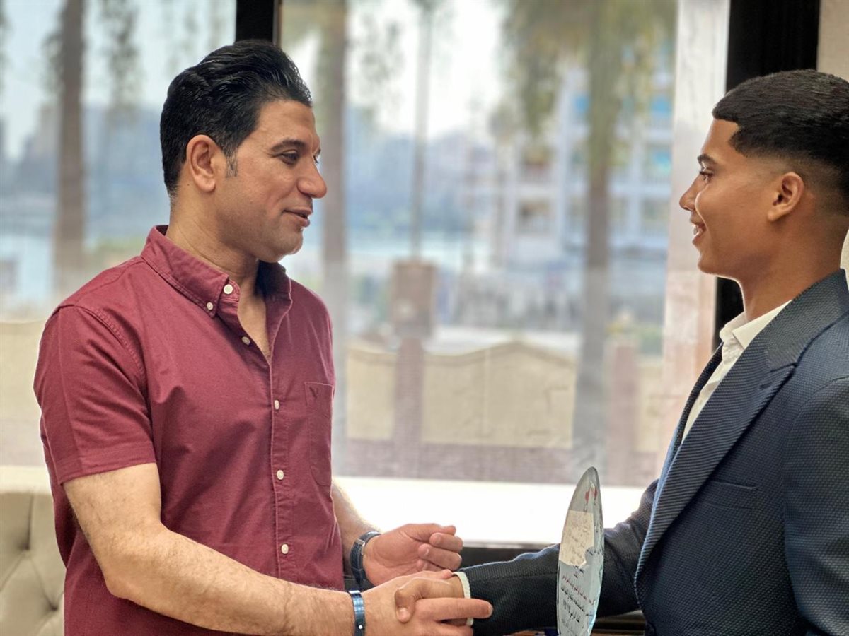 تكريم نائب محافظ سوهاج