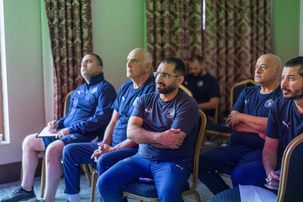 اجتماع بيراميدز مع فيفا&nbsp;