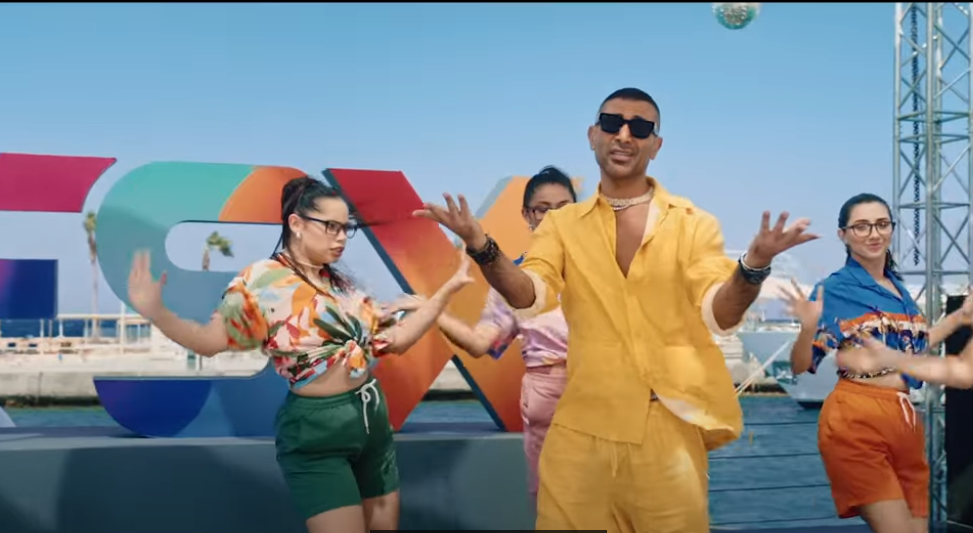 أشرار ديو غنائي جديد يجمع أحمد سعد ودنيا سمير غانم ضمن أحداث فيلم روكي الغلابة