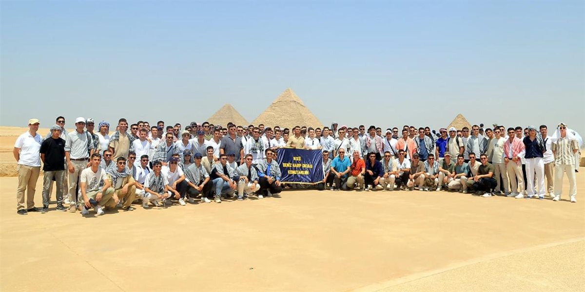 القوات البحرية تستقبل وفدًا من الكلية البحرية التركية