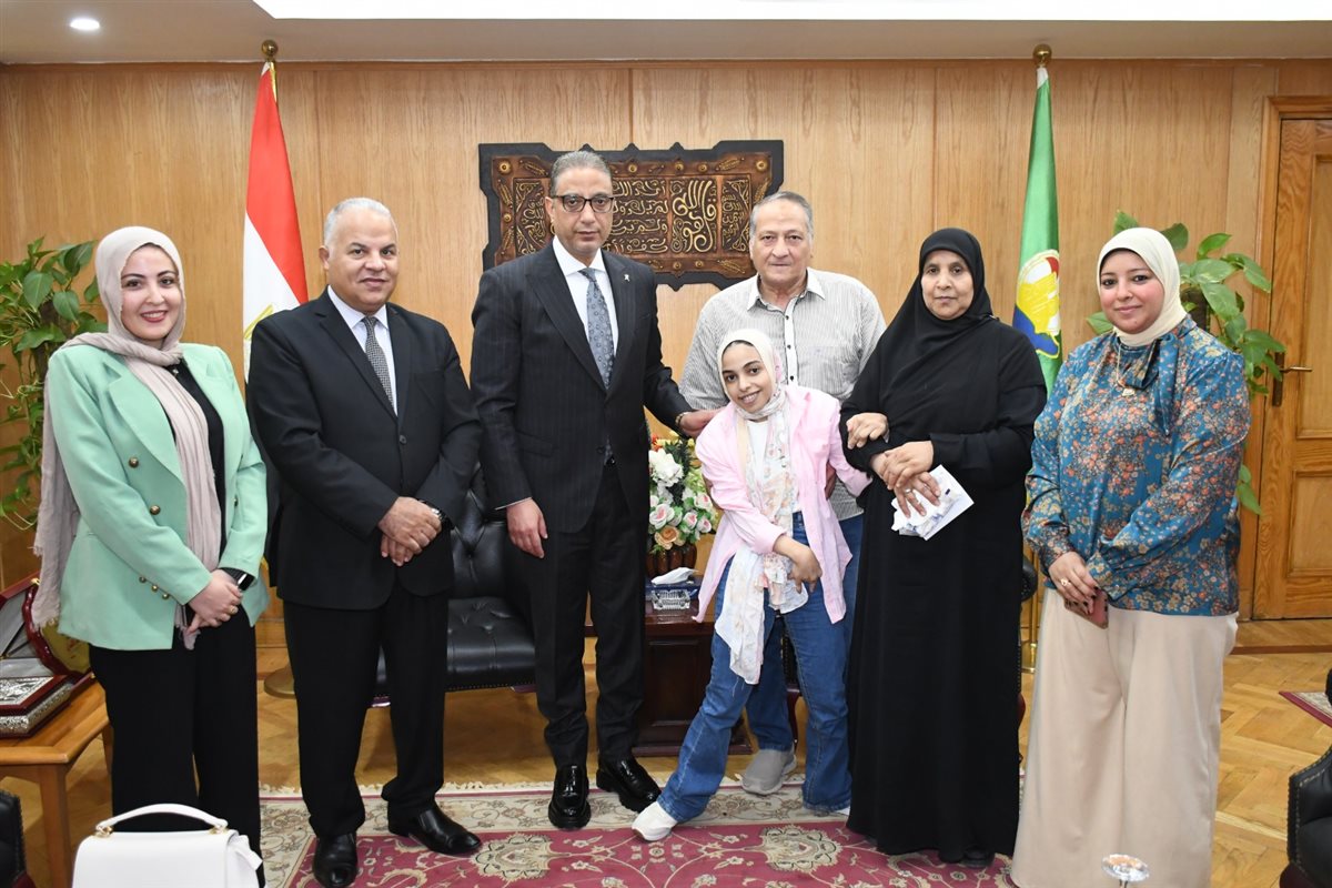 أثناء التكريم 