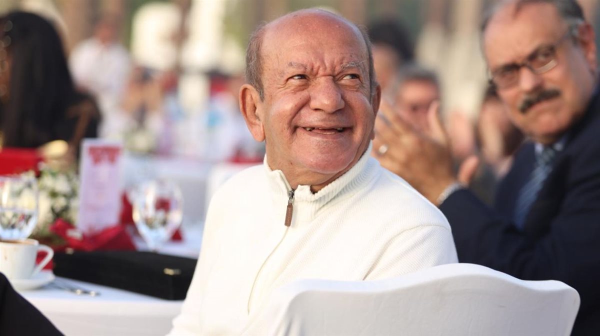 الفنان لطفي لبيب قبل وفاته 