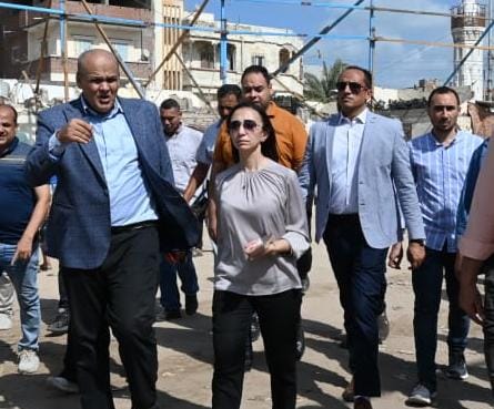 محافظ البحيرة تتفقد الأماكن الأثرية والخدمية بمدينة رشيد 