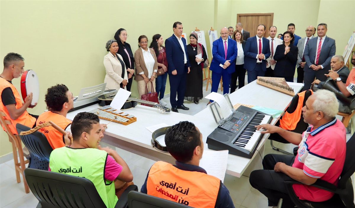 زيارة المدير الإقليمي لمنظمة الصحة العالمية لمركز مكافحة الإدمان