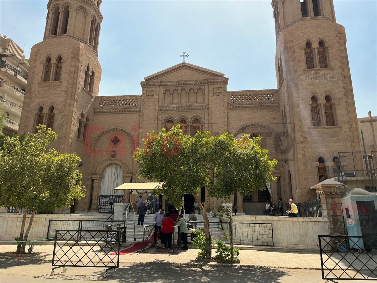 تجهيزات استقبال  جثمان لطفي لبيب