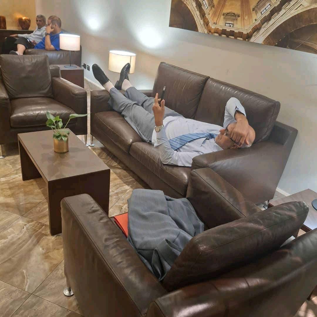 طرد وفد اتحاد الكرة الليبي من إحدى فنادق ميلانو بإيطاليا