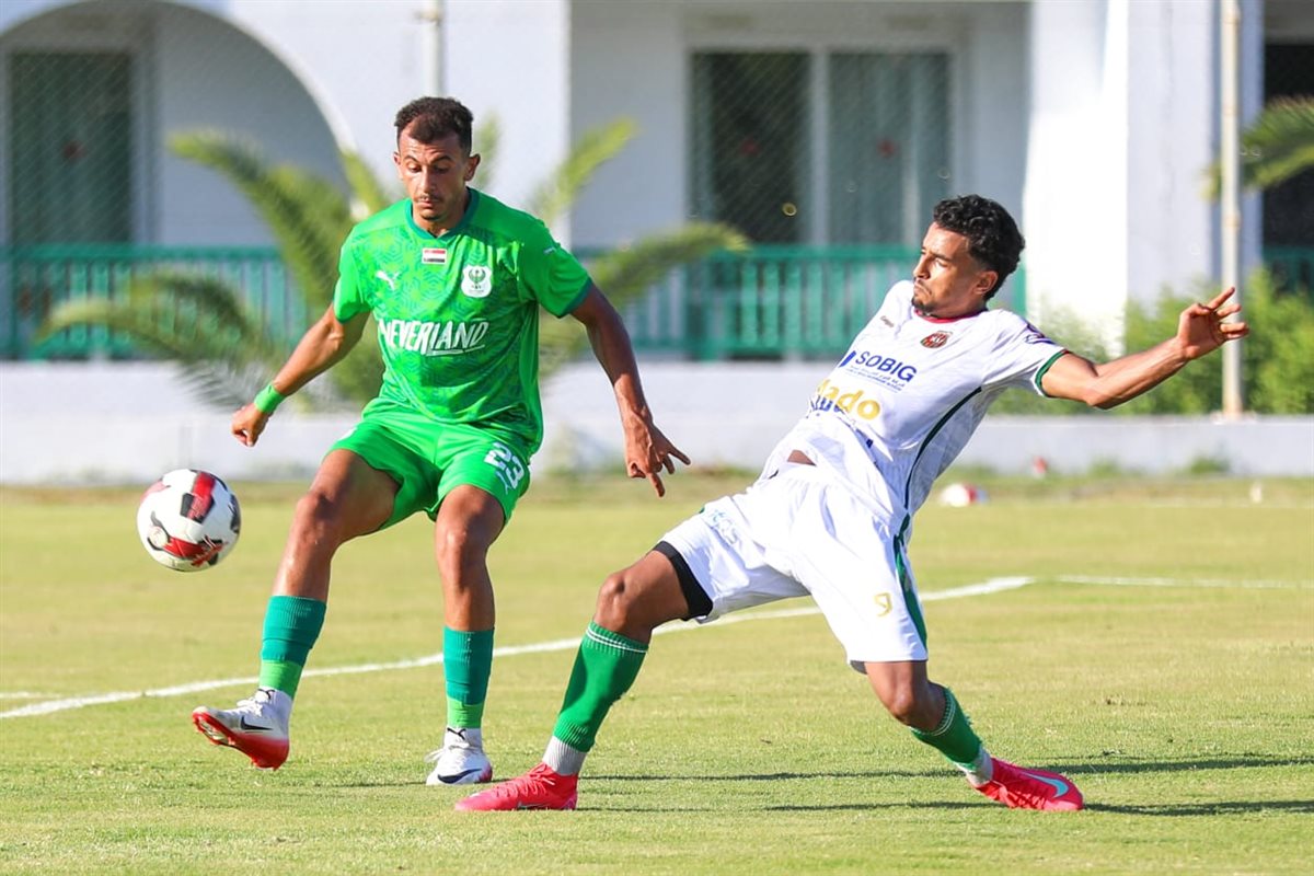 <strong>المصري يفوز على هلال مساكن بثلاثية نظيفة </strong>