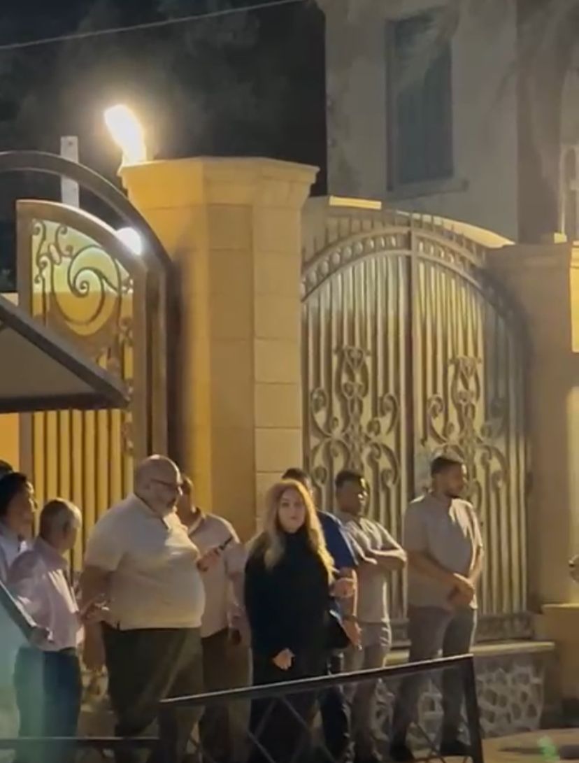 علي الحجار ومحمد لطفي وحجاج عبد العظيم أبرز الحضور بعزاء لطفي لبيب