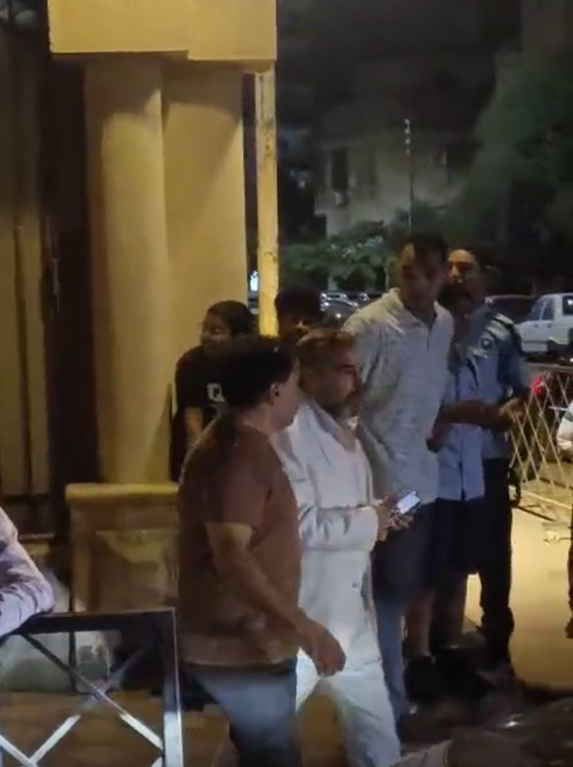 علي الحجار ومحمد لطفي وحجاج عبد العظيم أبرز الحضور بعزاء لطفي لبيب