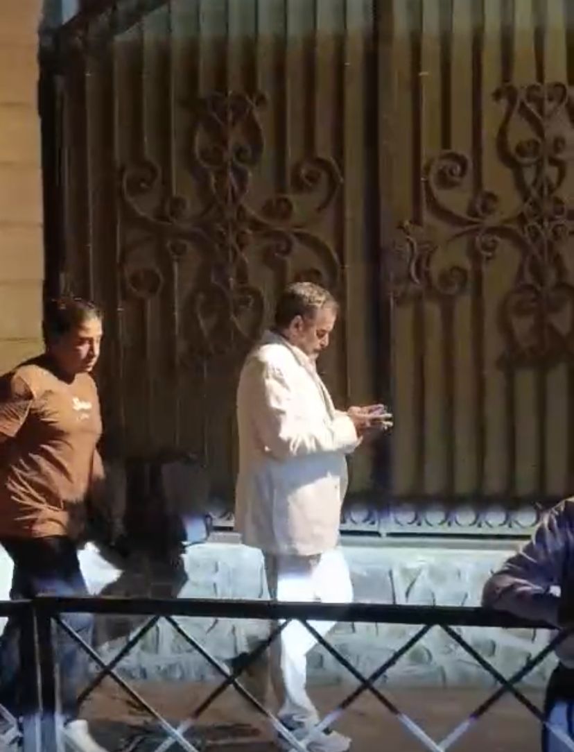 علي الحجار ومحمد لطفي وحجاج عبد العظيم أبرز الحضور بعزاء لطفي لبيب