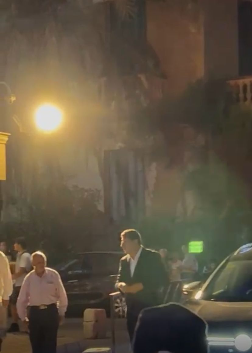 علي الحجار ومحمد لطفي وحجاج عبد العظيم أبرز الحضور بعزاء لطفي لبيب