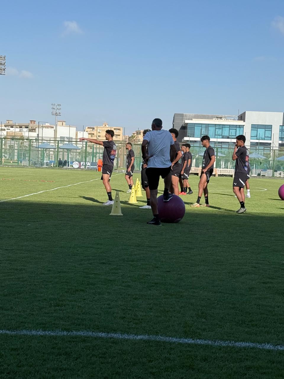 المران الصباحي لمنتخب الشباب (3)