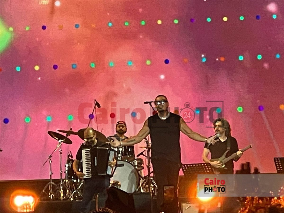 حفل عمرو دياب في مهرجان العلمين الجديدة