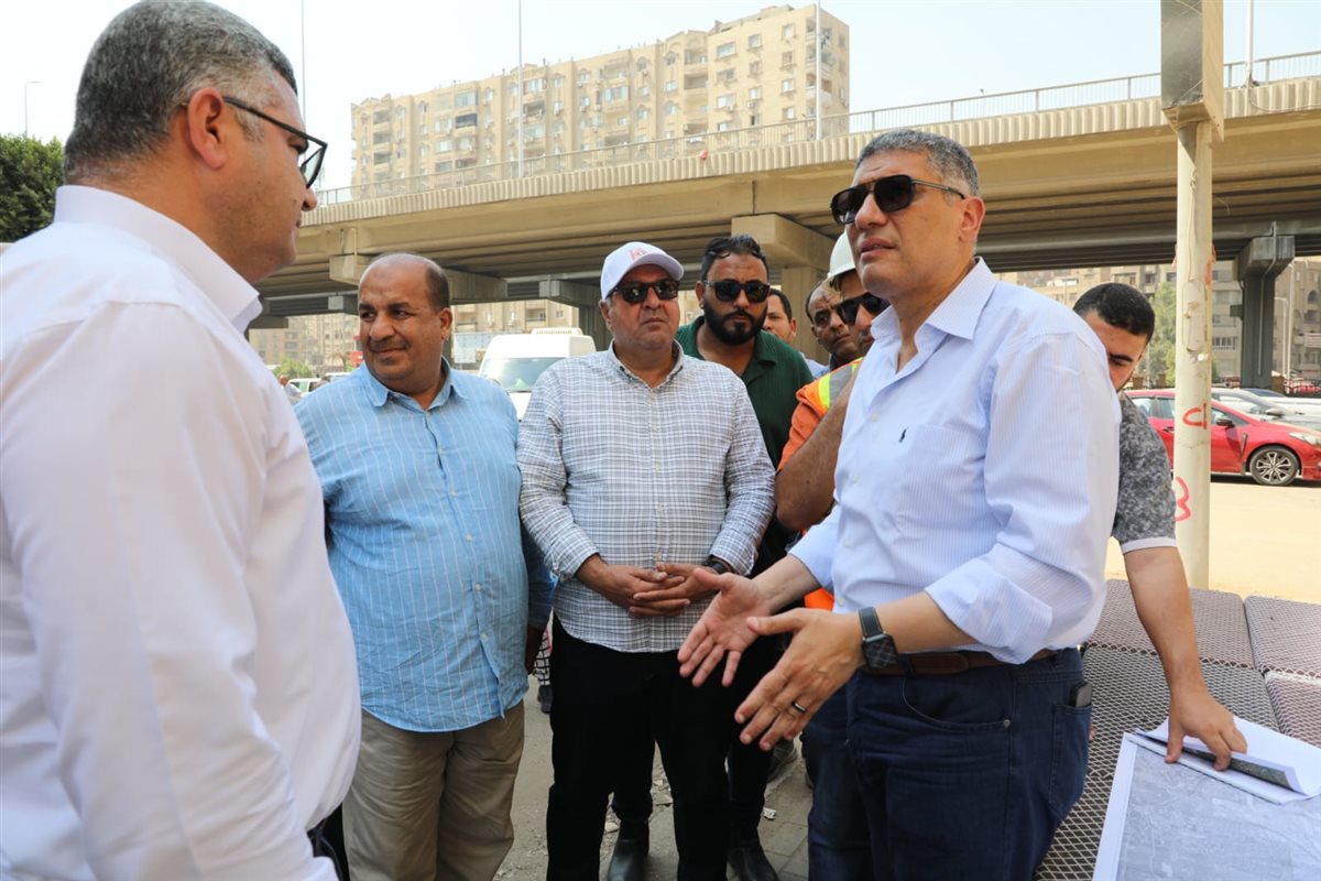 بدء أعمال الرفع المساحي لتنفيذ مشروع تطوير وانشاء محور الإخلاص بطول 5 كم لربط المريوطية بمحور الفريق كمال عامر