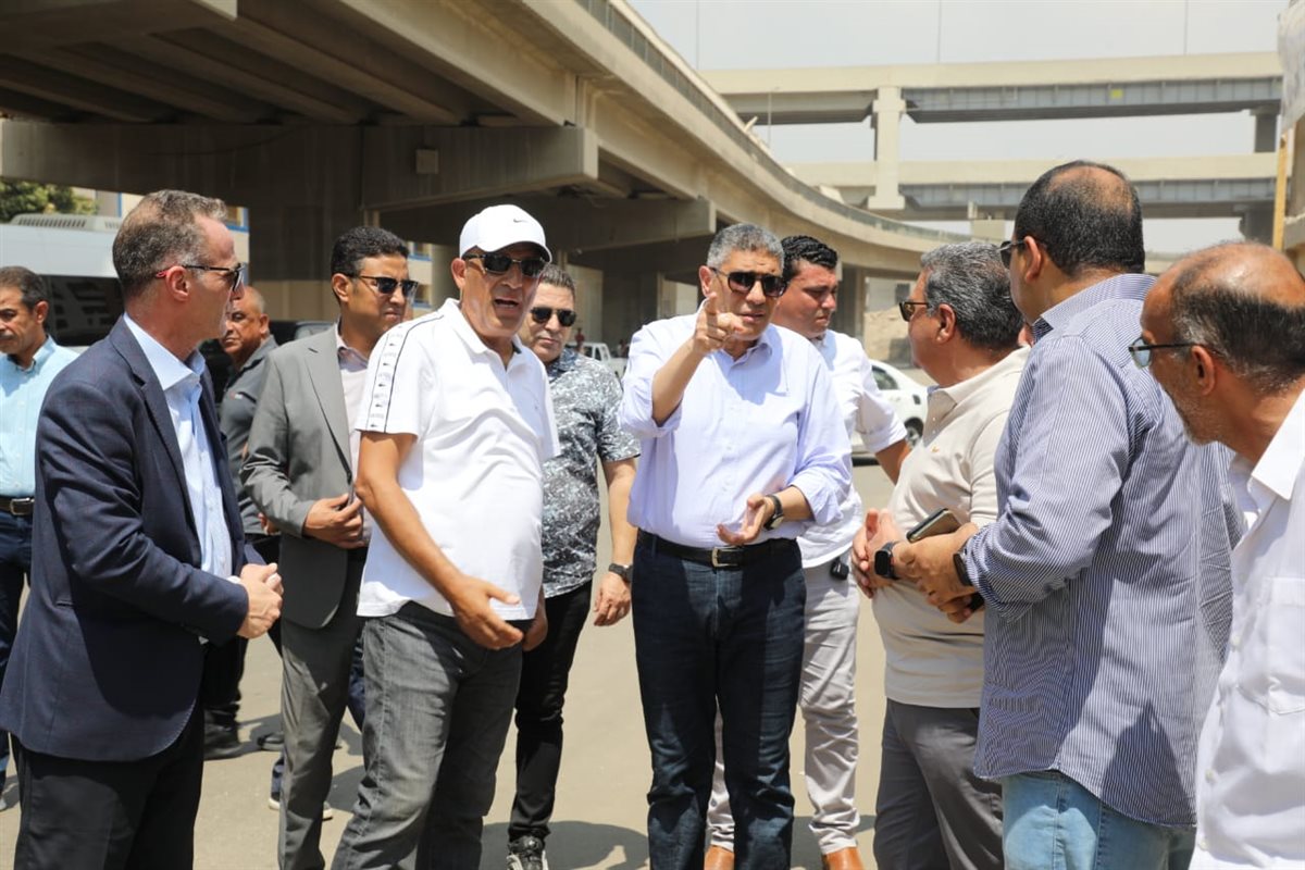 تطوير الشوراع المحيطة بمستشفي بولاق الدكرور