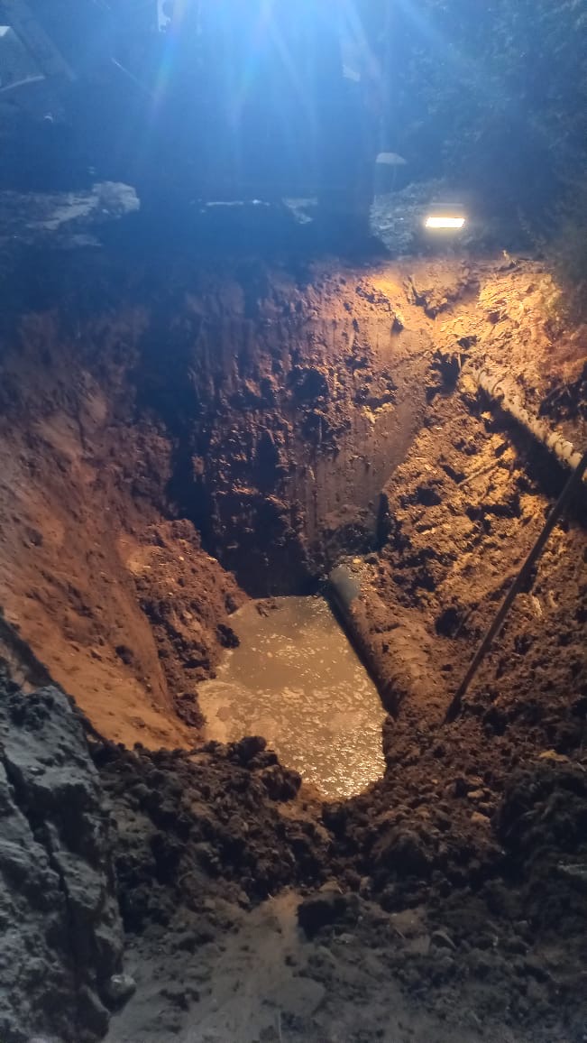 اصلاح ماسورة صرف بالأقصر