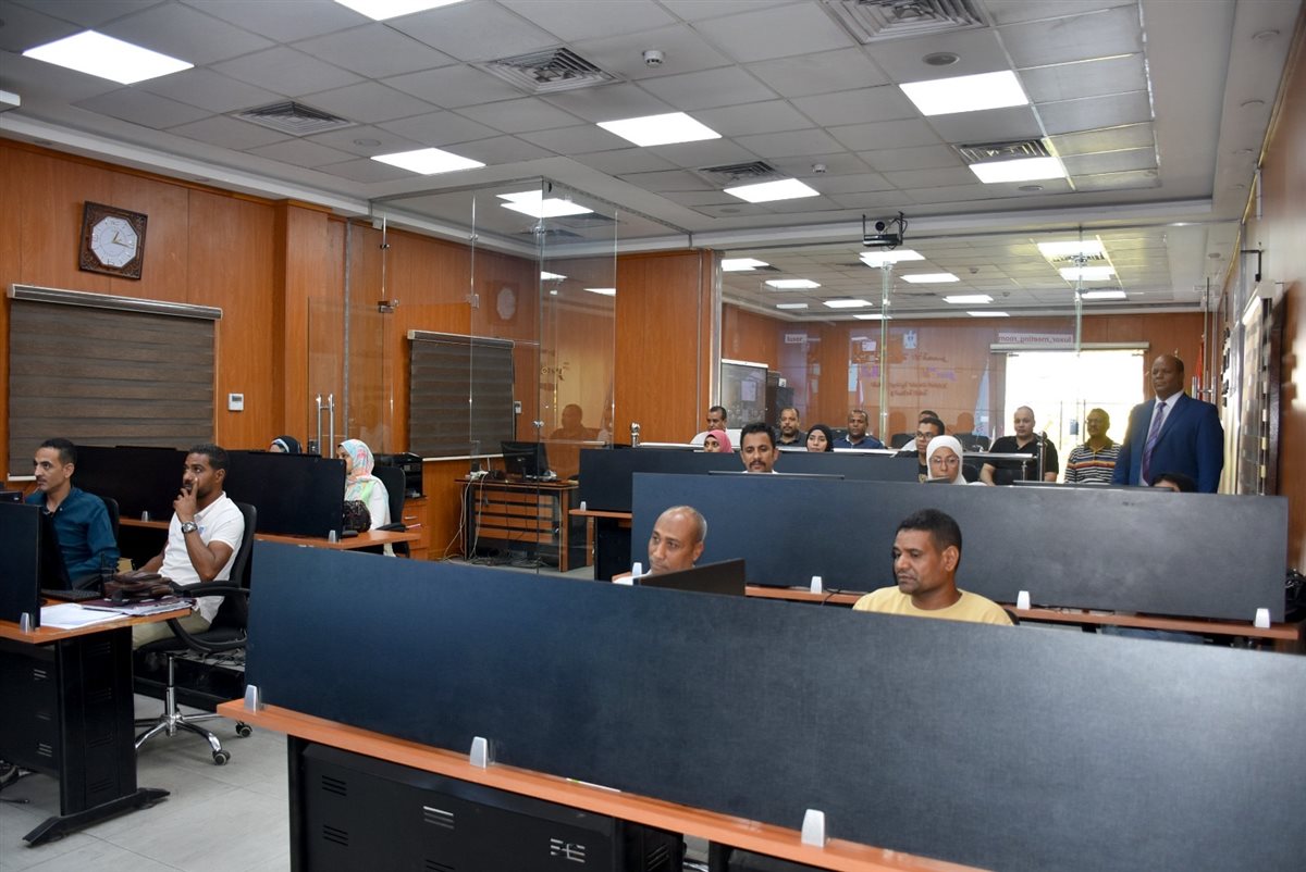 غرفة عمليات لمتابعة الانتخابات بالأقصر