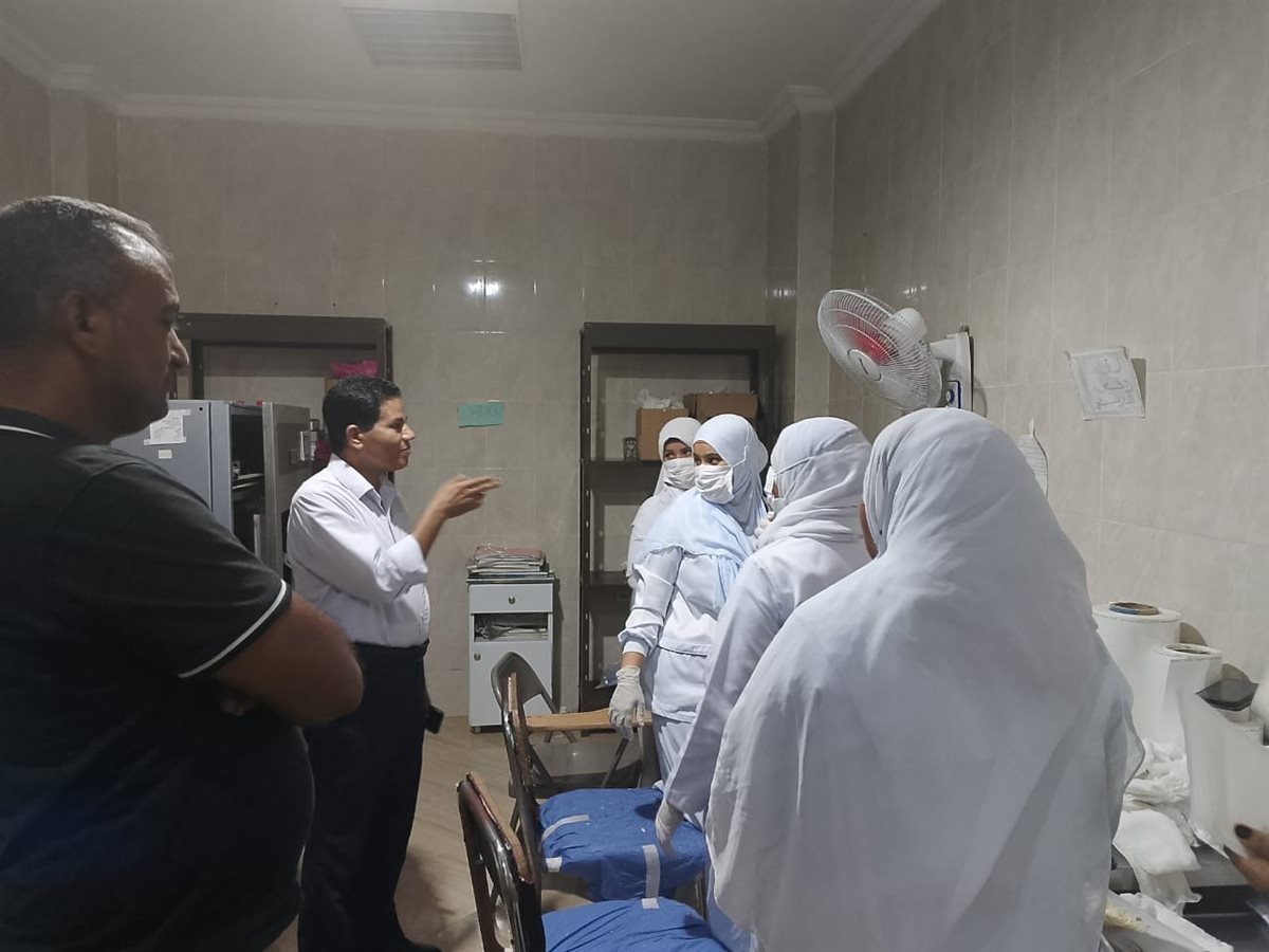 جولة مفاجئة لوكيل وزارة الصحة بالأقصر