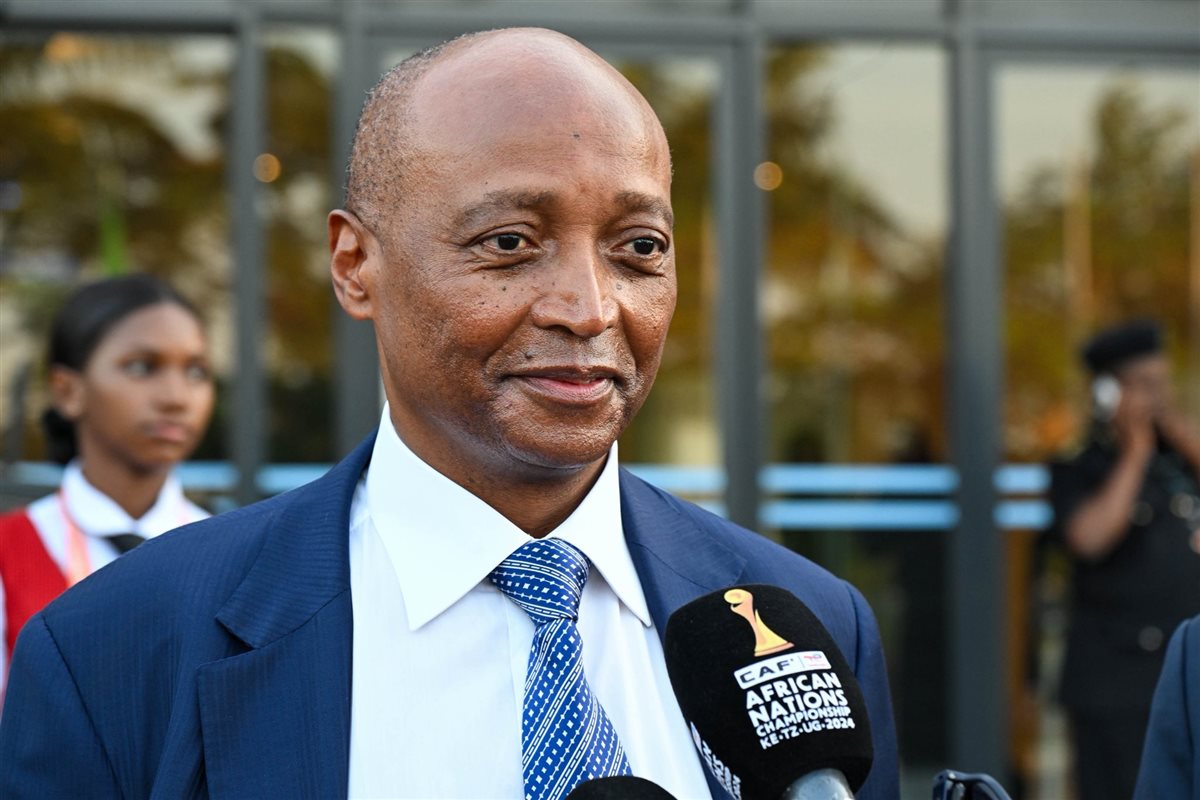 <strong>موتسيبي رئيس كاف يصل تنزانيا لحضور افتتاح بطولة كأس أمم إفريقيا للمحليين</strong>