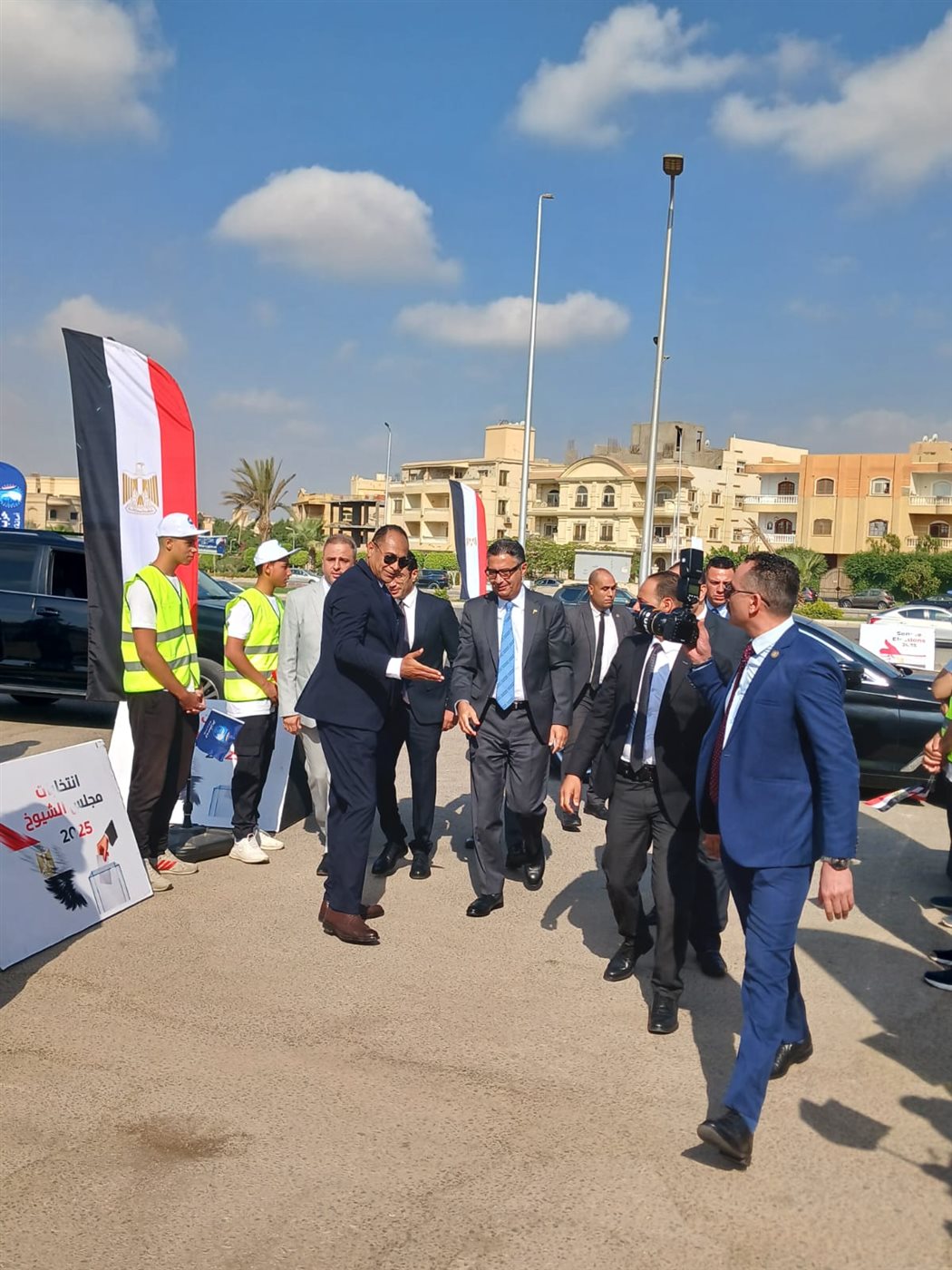 وزير التموين 