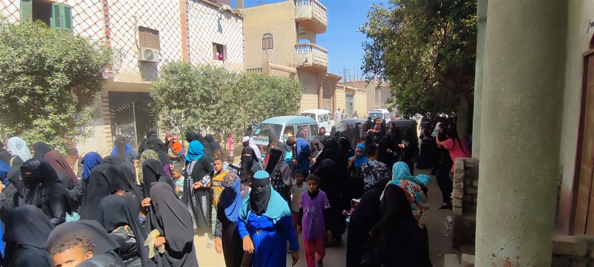 توافد اهالي دار السلالم على الانتخابات