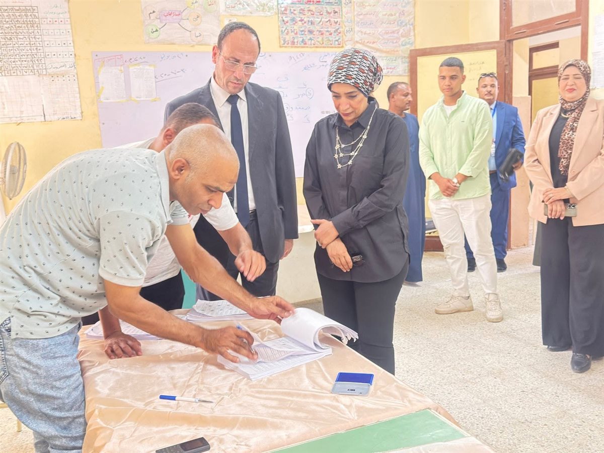 صابرين عبد الجليل رئيس جامعة الأقصر 