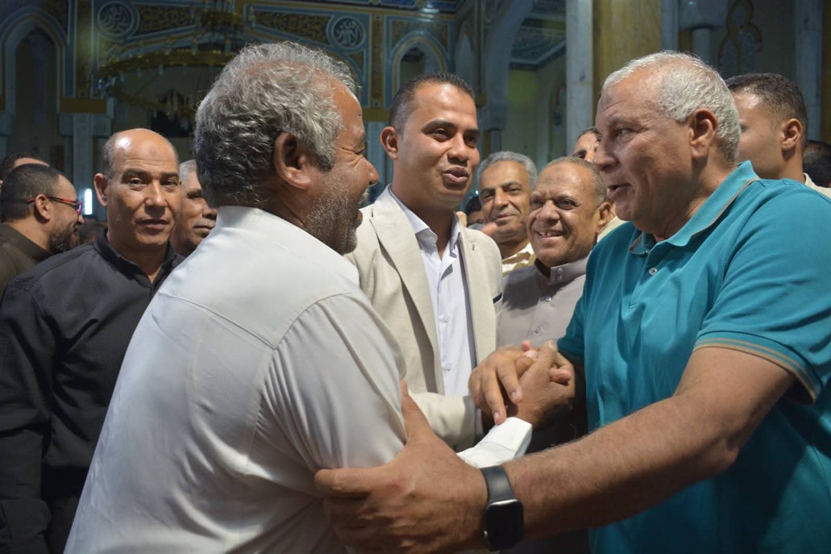 جانب من حضور محافظ الوادى الجديد لمراسم عقد القران