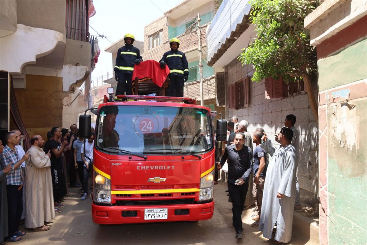جنازة عسكرية للمقدم أحمد حافظ بالمنوفية